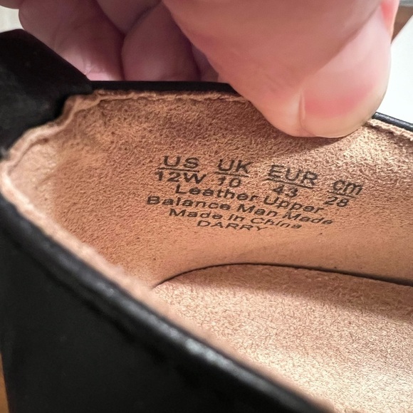 NEW Naturalizer Women's Black Leather Darry Platform Loafer Size 12W - Picture 6 of 7